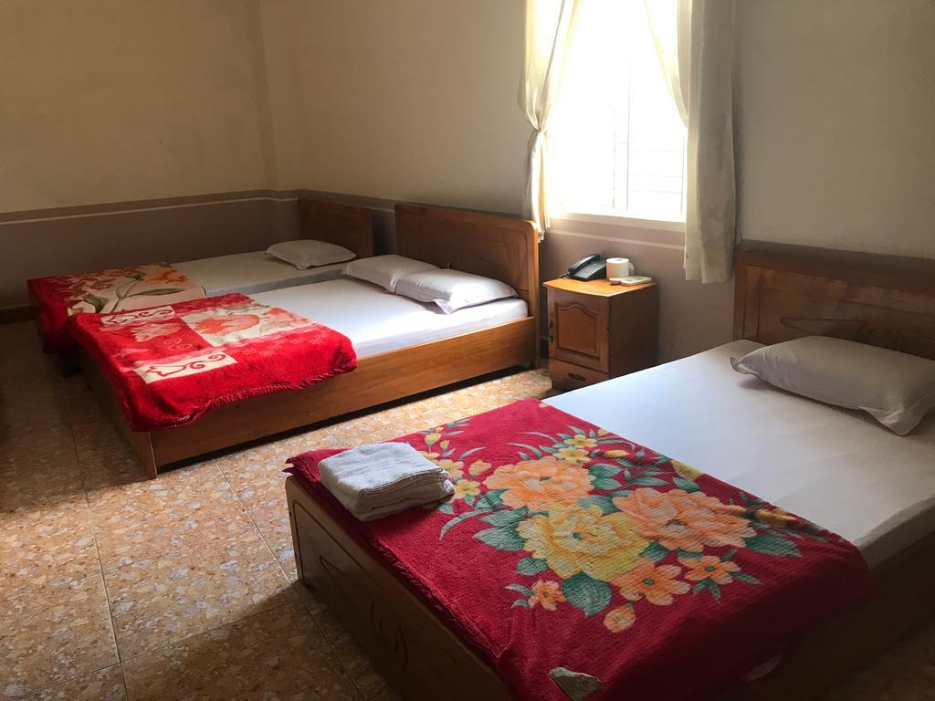 Hôtel Kim Hoan Ngoc à Pleiku Extérieur photo